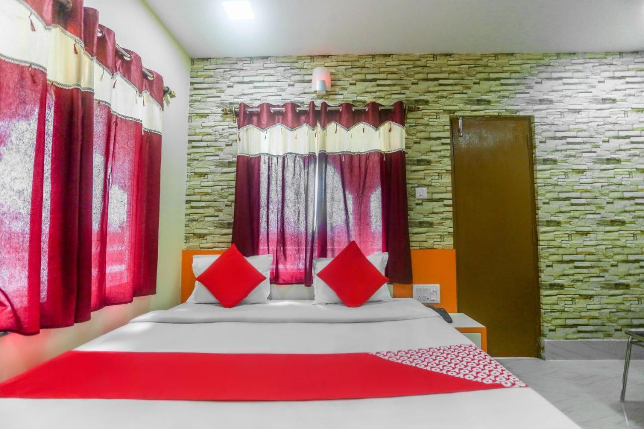 Oyo 60771 New Puri Hotel Ngoại thất bức ảnh