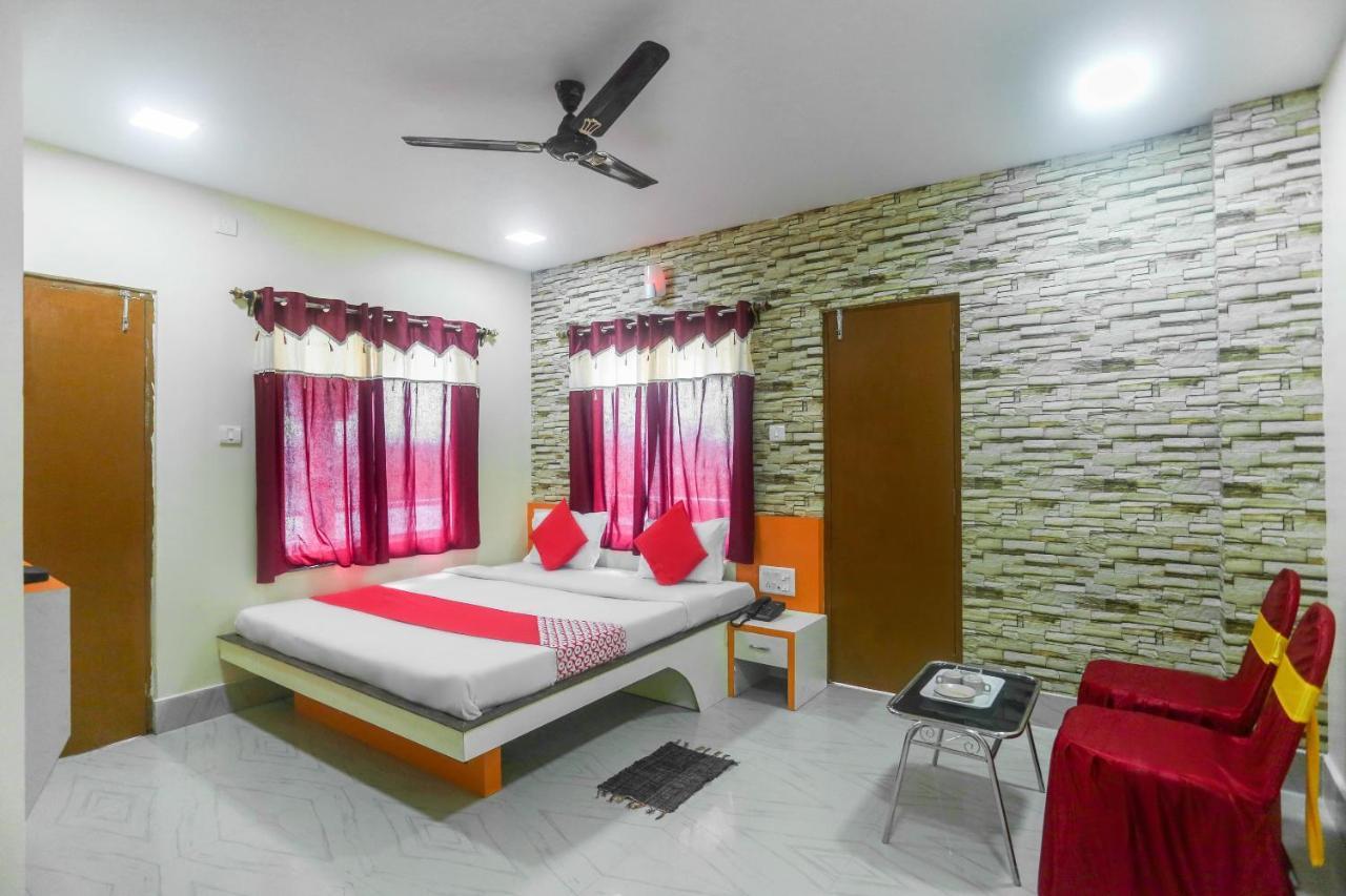 Oyo 60771 New Puri Hotel Ngoại thất bức ảnh