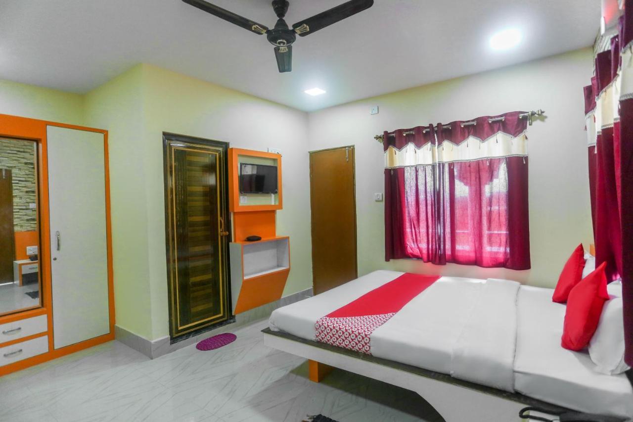 Oyo 60771 New Puri Hotel Ngoại thất bức ảnh